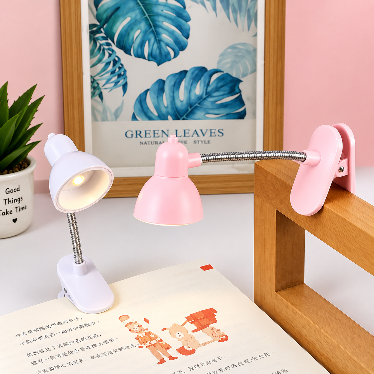 Mini Book Light With Clip | Cute Retro LED Reading Lamp with Flexible Gooseneck